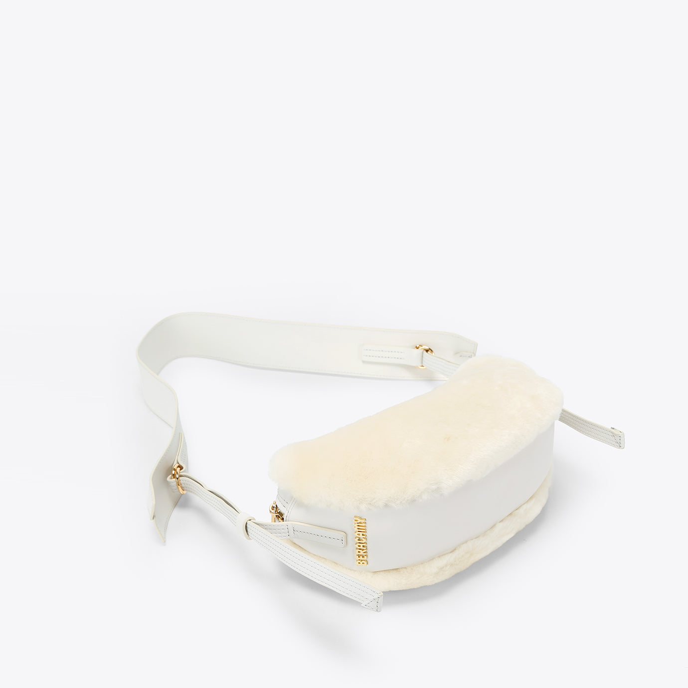 ACAJU CASHEW Petite Bag - Shearling Cream